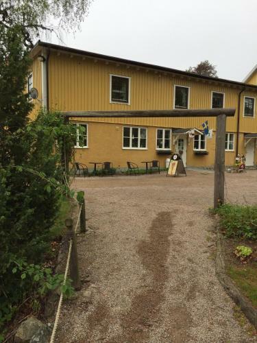 Bed & Breakfast V�nhems Caf� & Vandrarhem