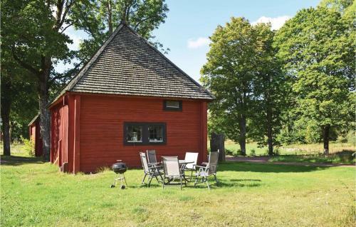 Two-bedroom Holiday Home In Fliseryd