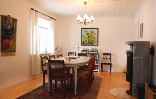 Five-bedroom Holiday Home In Vimmerby