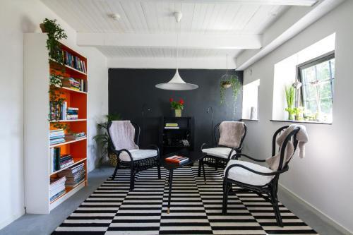 Gnal�v G�rd B&B