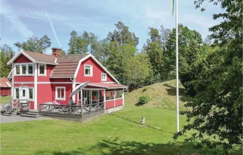 Four-bedroom Holiday Home In Rydaholm