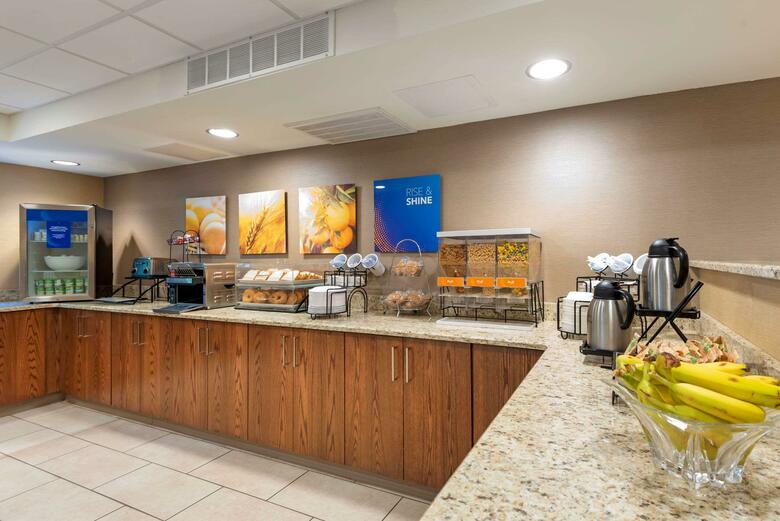 Hotel Comfort Inn University
