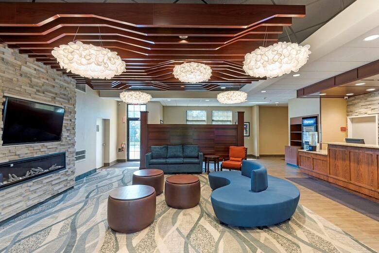 Hotel Comfort Inn University