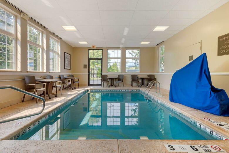Hotel Comfort Inn University
