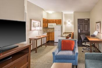 Hotel Staybridge Suites Kansas City-independence