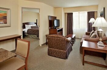 Hotel Staybridge Suites Kansas City-independence