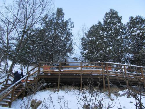 Motel Box Canyon Lodge And Hot Springs