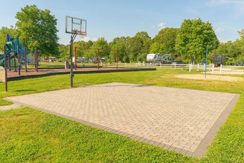 Seaport Rv Resort And Campground