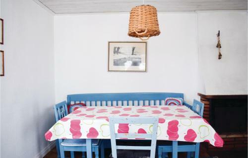 One-bedroom Holiday Home In Gnossjo