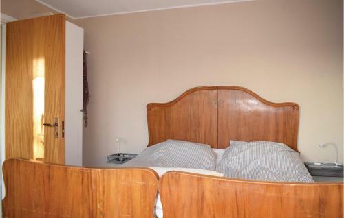 Three-bedroom Holiday Home In Ryd