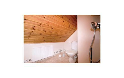 Two-bedroom Holiday Home In Broaryd