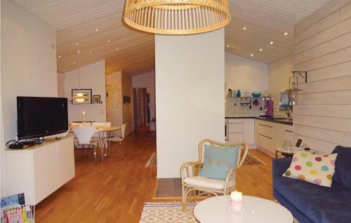 Two-bedroom Holiday Home In Listerby
