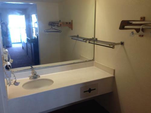 Motel Sky Suites