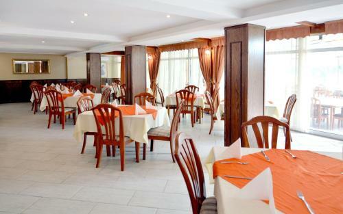 Hotel Estreya Palace