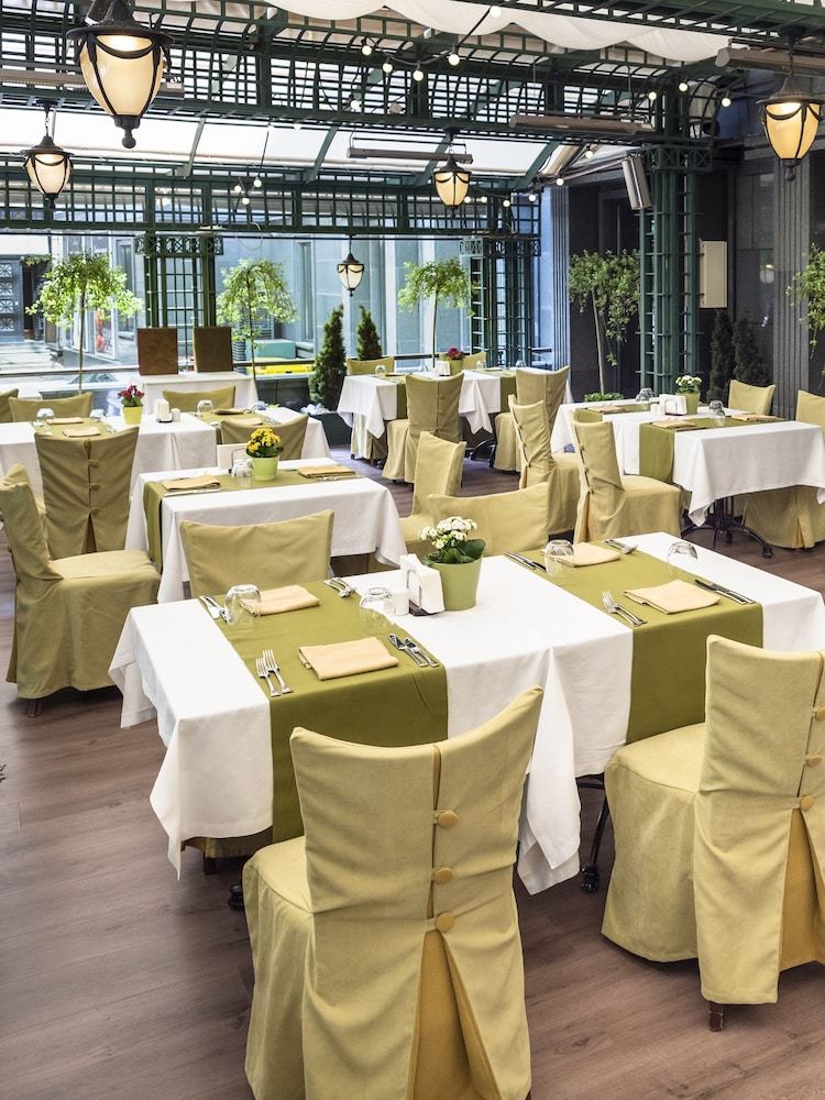 Grand Hotel Sofia