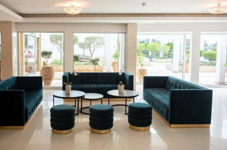 Hotel Dome Beach Resort