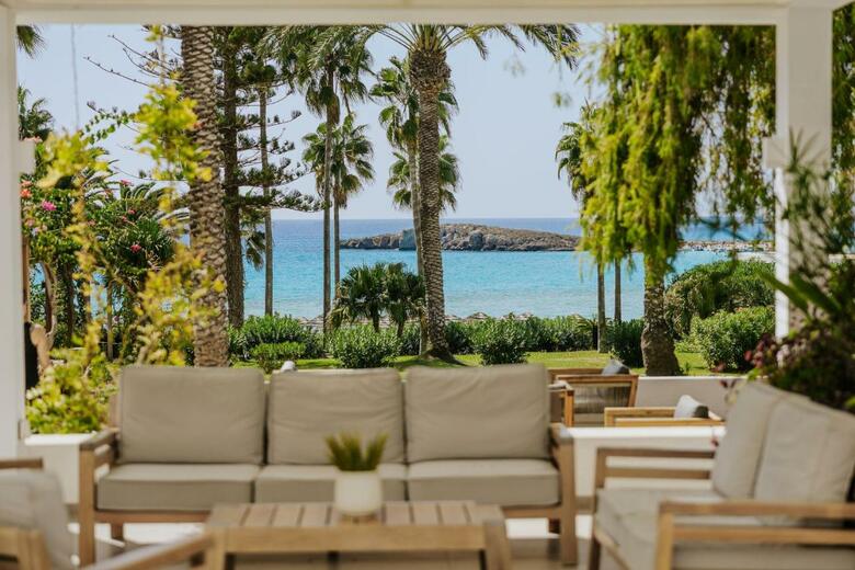 Hotel Nissi Beach