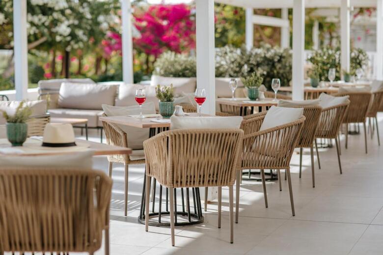 Hotel Nissi Beach
