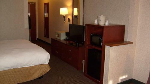 Hotel Baymont Inn & Suites
