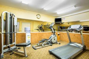 Hotel Quality Inn And Suites North/polaris