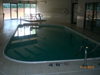 Motel Travel Inn Rockford