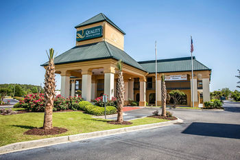 Motel Quality Inn & Suites Civic Center