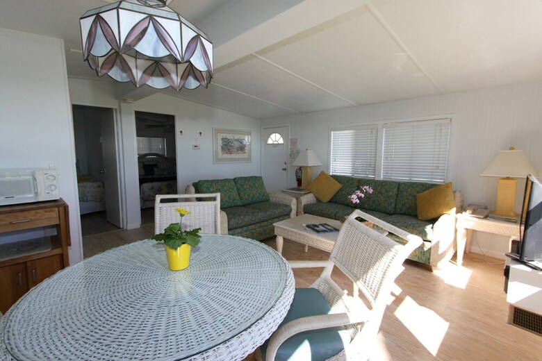 Gulf Breeze Cottages