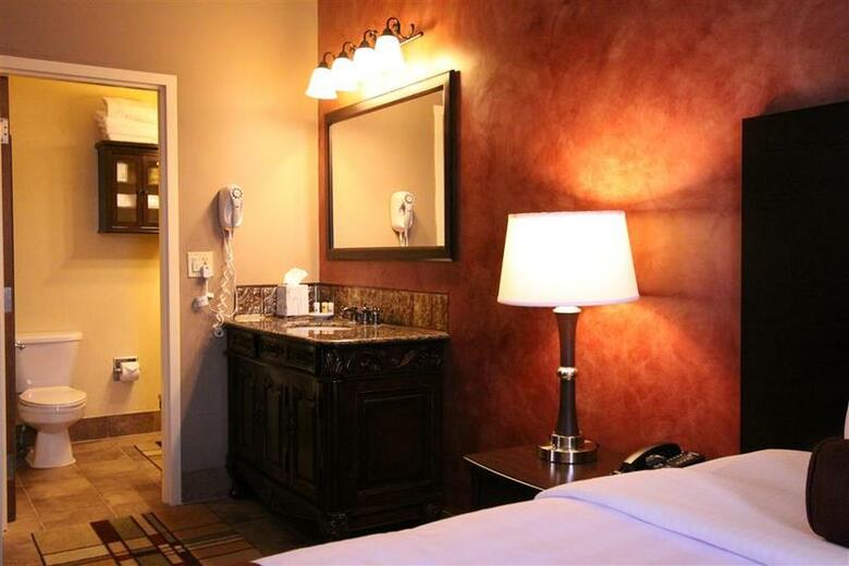 Hotel Best Western Plus Hannaford Inn & Suites