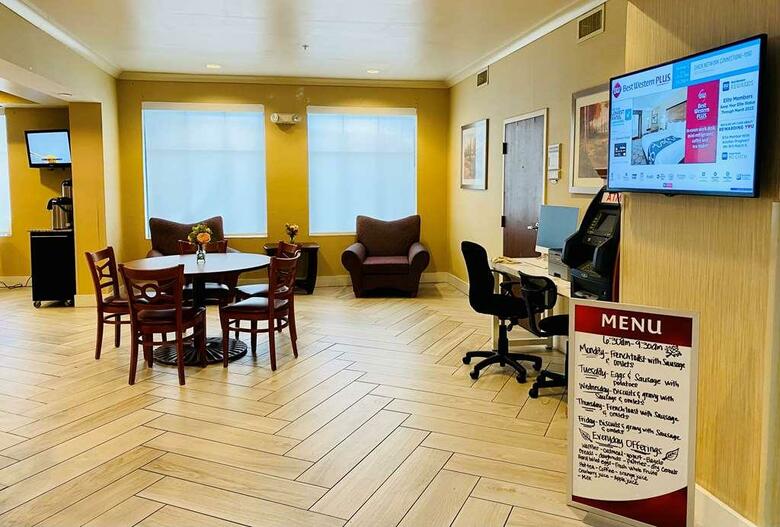 Hotel Best Western Plus Hannaford Inn & Suites