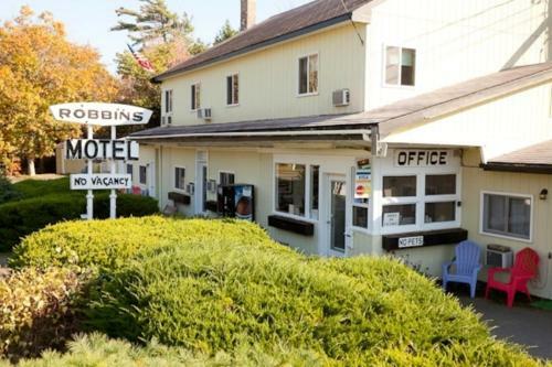 Robbins Motel