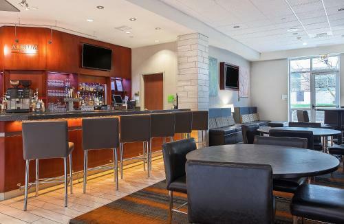 Hotel Holiday Inn University Plaza-bowling Green