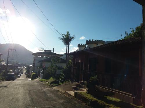 Casa De Temporada No Centro De Pedra Azul