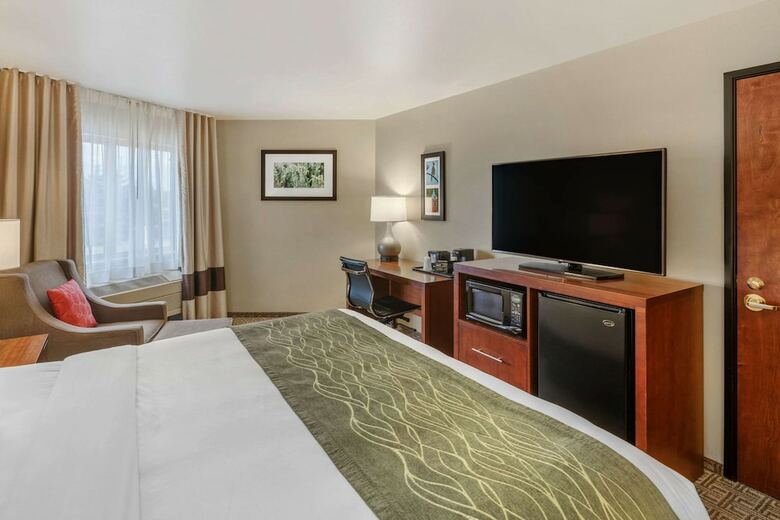 Hotel Comfort Inn University