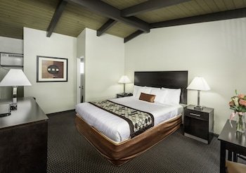 Motel Thunderbird Lodge