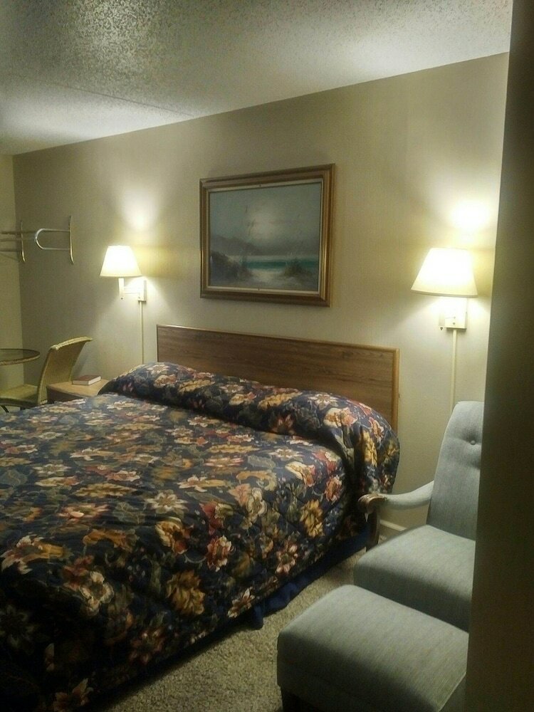 Motel Ozark Swiss Inn