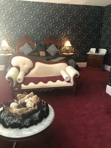 The Palace Hotel And Bath House Spa