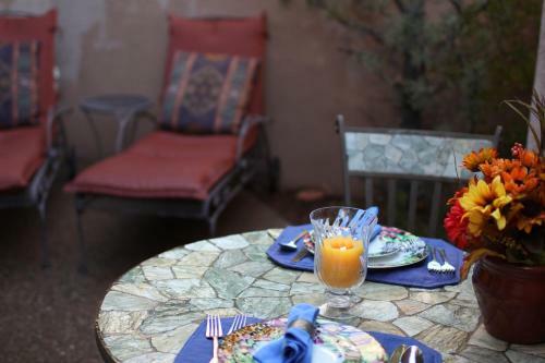 Posada Adobe Village Graham Inn