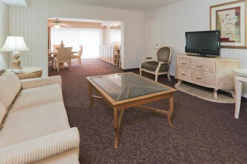 Crowne Plaza Hotel Mission Valley