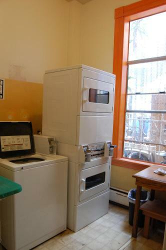 Hostelling International San Diego Downtown