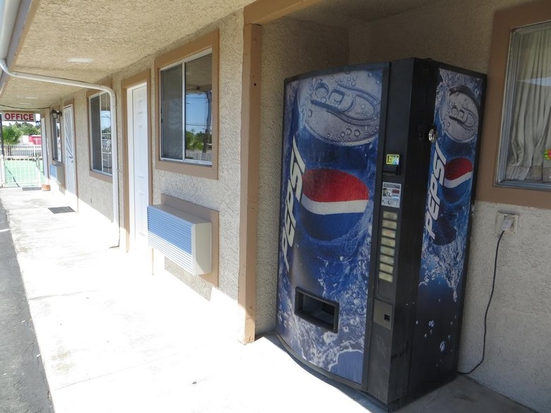 A Fisher�s Inn Motel