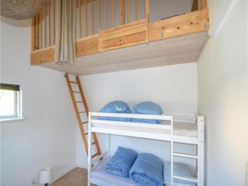 Three-bedroom Holiday Home In Allingabro