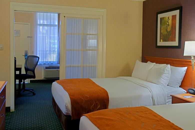 Hotel Comfort Suites Mission Valley Seaworld Area