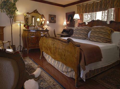 The Bed & Breakfast Inn At La Jolla