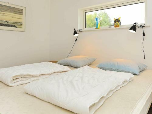 Three-bedroom Holiday Home In Bogense 2