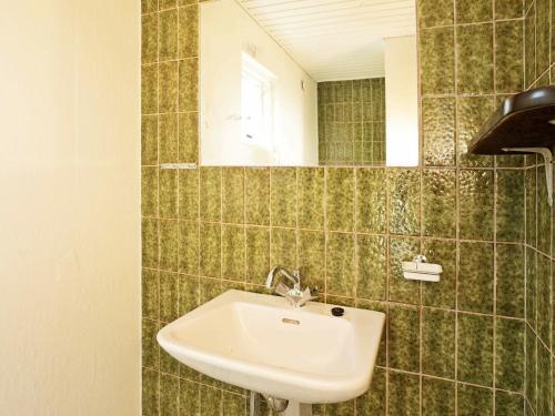 Three-bedroom Holiday Home In Bogense 3