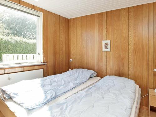 Three-bedroom Holiday Home In Bogense 3