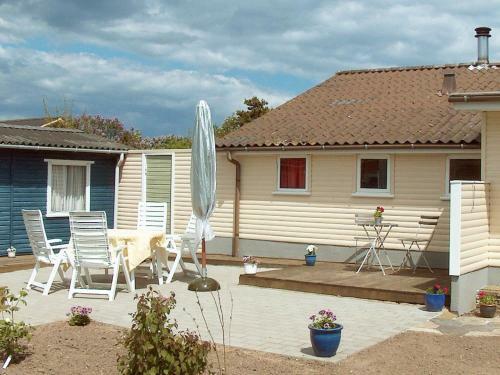 Two-bedroom Holiday Home In Bogense 1