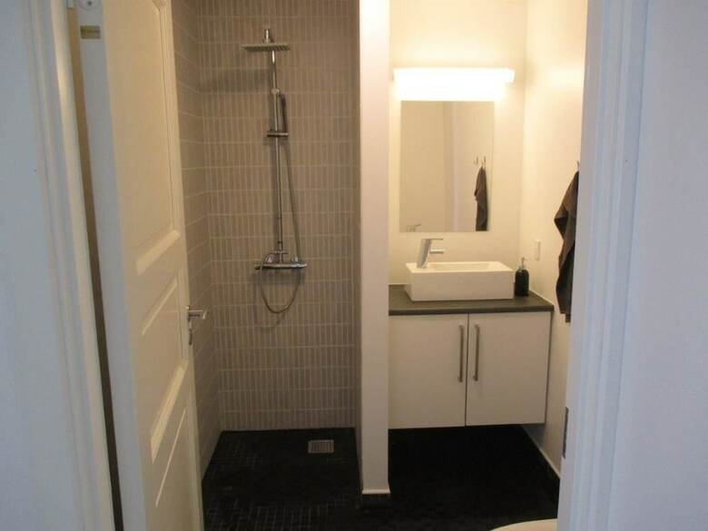 White House Hotel Apartments