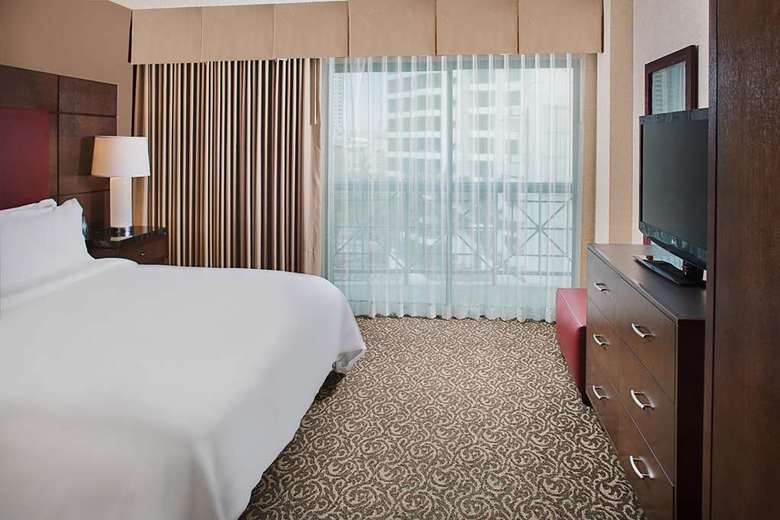 Hotel Embassy Suites By Hilton San Diego Bay Downtown
