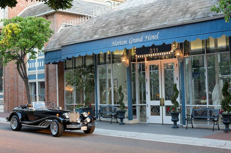 Horton Grand Hotel